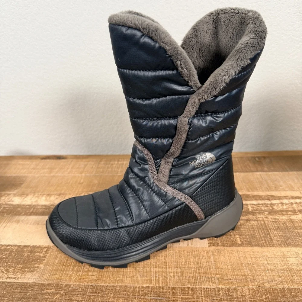 The North Face Amore II‎ Winter Boots Kids Size 1 Black Faux Fur Insulated